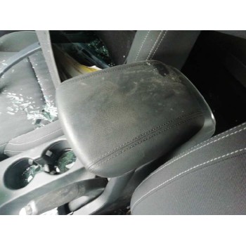 Recambio de apoyabrazos central para kia sportage basic 2wd referencia OEM IAM   