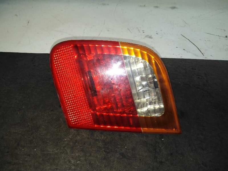 Recambio de piloto trasero derecho interior para bmw serie 3 berlina (e46) 320d referencia OEM IAM 690794605 6907938 