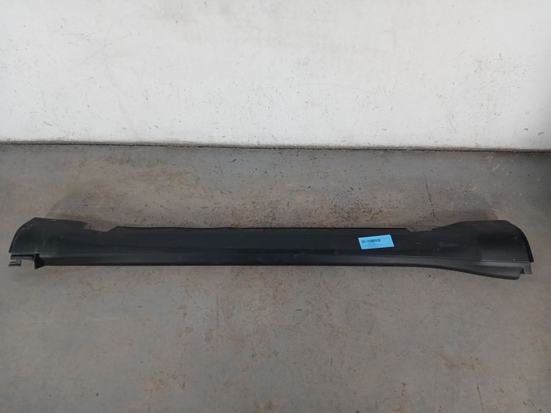 Recambio de faldon lateral para jeep compass (mp, m6, mv, m7) 1.3 referencia OEM IAM  derecho x1