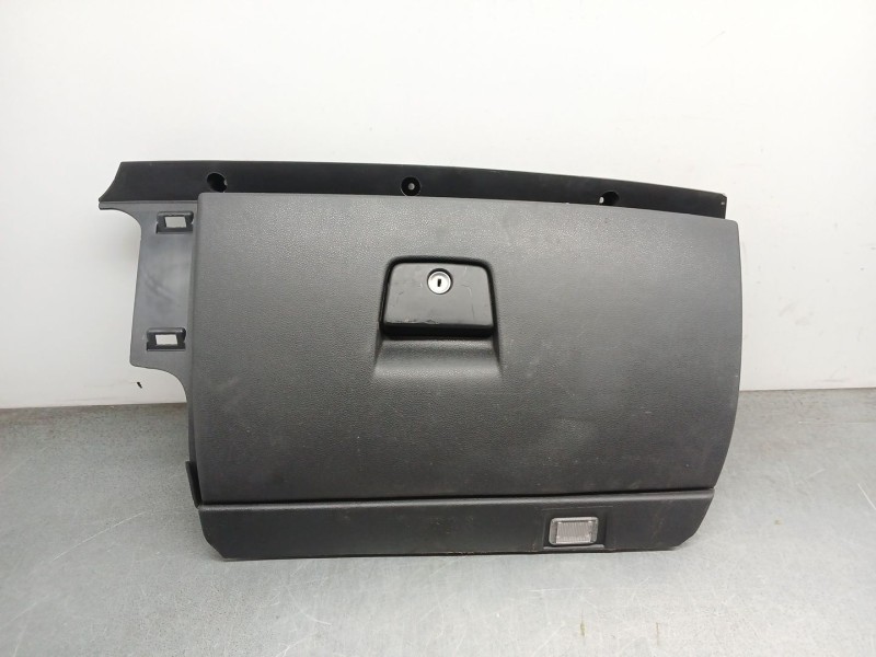 Recambio de guantera para volvo c30 1.6 d referencia OEM IAM 9123248  