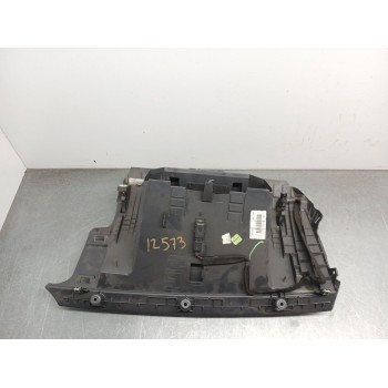 Recambio de guantera para volvo c30 1.6 d referencia OEM IAM 9123248  