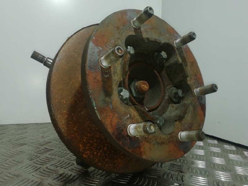 Recambio de mangueta delantera izquierda para renault master kipper doka l3h1 3,5t referencia OEM IAM   6 TORNILLOS