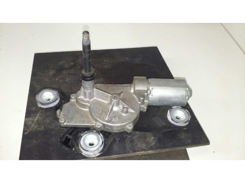 Recambio de motor limpia trasero para ford focus c-max (cap) ambiente (d) referencia OEM IAM 0390201582  