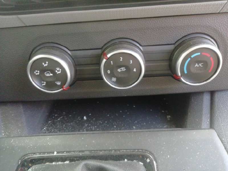 Recambio de mando calefaccion / aire acondicionado para renault kangoo iii 1.5 dci referencia OEM IAM   