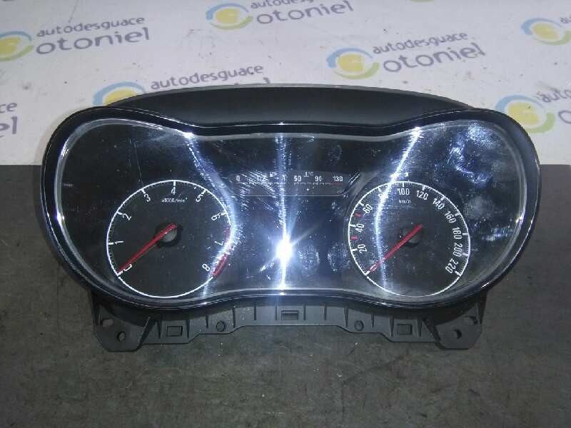 Recambio de cuadro instrumentos para opel corsa e edition referencia OEM IAM 39056369 39056369 