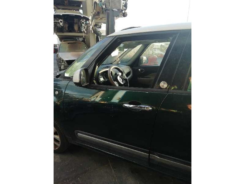 Recambio de puerta delantera izquierda para fiat 500 l (330) basic referencia OEM IAM  VERDE 