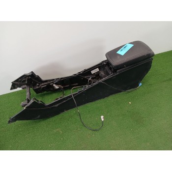 Recambio de apoyabrazos central para mercedes-benz cla coupé (c117) cla 220 cdi / d (117.303) referencia OEM IAM   