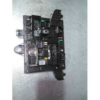 CAJA RELES / FUSIBLES 13302300 