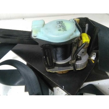 Recambio de pretensor airbag derecho para nissan almera tino (v10m) básico referencia OEM IAM 86884BU000 CINTURON 