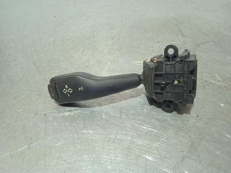 Recambio de mando intermitentes para bmw serie 5 berlina (e39) 530d referencia OEM IAM 8363668  