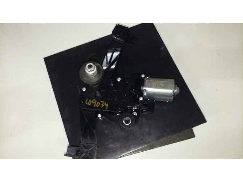 Recambio de motor limpia trasero para opel corsa e edition referencia OEM IAM   