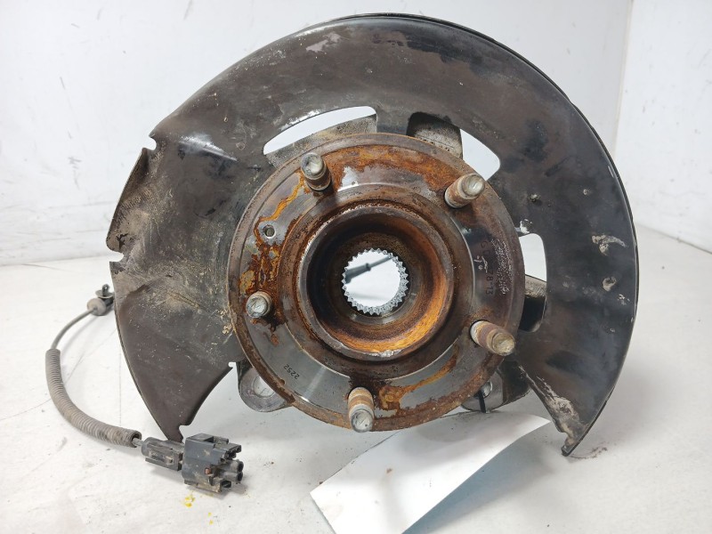 Recambio de mangueta delantera derecha para chevrolet orlando 1.8 cat referencia OEM IAM 13246527  