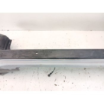 Recambio de paragolpes trasero para peugeot rifter active nav+ standard referencia OEM IAM 1633557680 ROZADO PARTE CENTRAL C/SEN