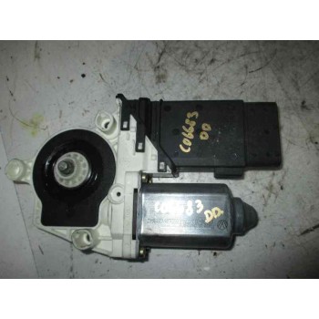 MOTOR ELEVALUNAS DELANTERO DERECHO 