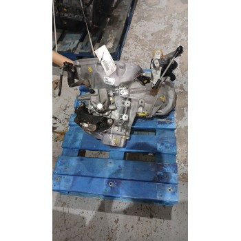 Recambio de caja cambios para chevrolet aveo 1.4 cat referencia OEM IAM 96180859 83.000KM 5V