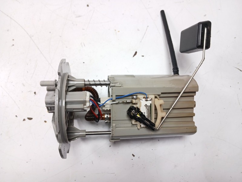 Recambio de bomba combustible para chevrolet epica (kl1_) 2.0 d referencia OEM IAM 42345249  96640556