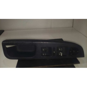 MANDO ELEVALUNAS DELANTERO DERECHO 