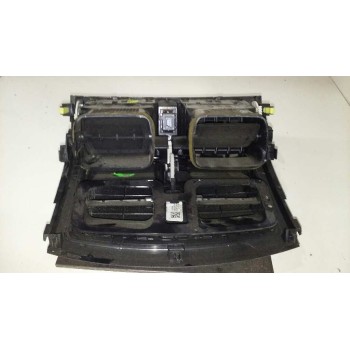 Recambio de aireador para toyota auris luna referencia OEM IAM 11GY06 CENTRAL 
