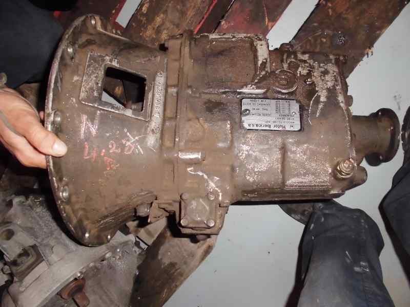 Recambio de caja cambios para ebro serie f 350 referencia OEM IAM 07101066-2  