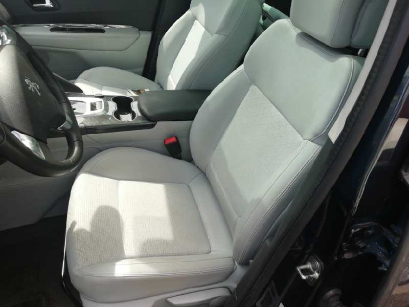 Recambio de juego asientos completo para peugeot 3008 allure referencia OEM IAM  MIXTOS REGULACION MANUAL