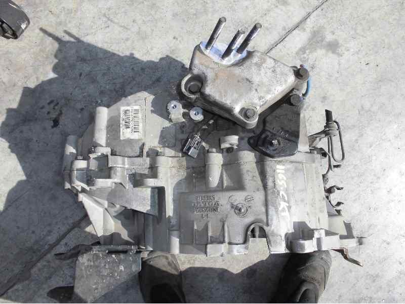 Recambio de caja cambios para volvo v40 familiar 1.8 16v referencia OEM IAM P30616075 61.500KM 