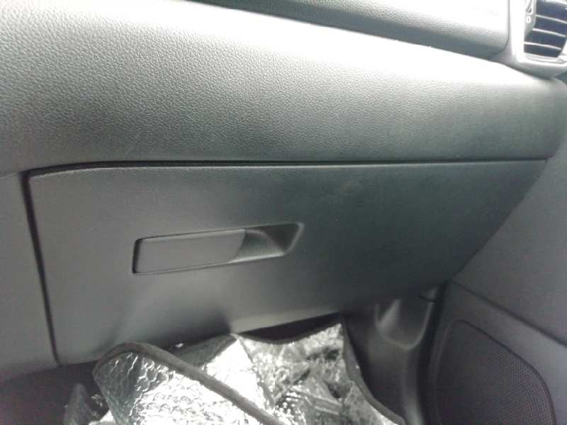 Recambio de guantera para kia sportage 1.6 crdi cat referencia OEM IAM   