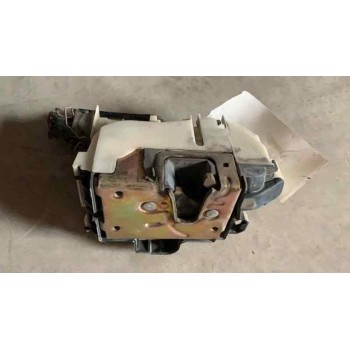 Recambio de cerradura puerta delantera derecha para seat ibiza (6k) básico referencia OEM IAM 6K3837016A 3P 2ª SERIE