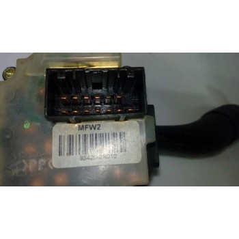 Recambio de mando limpia para hyundai i30 classic gl referencia OEM IAM 934202R010  