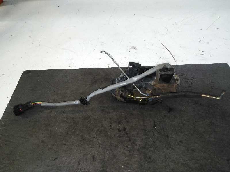Recambio de cerradura puerta delantera derecha para kia carens 2.0 turbodiesel cat referencia OEM IAM 0K2FA58310 5 PIN 