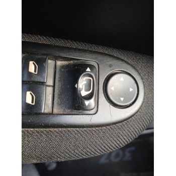Recambio de retrovisor derecho para peugeot 307 sw (3h) 2.0 hdi 110 referencia OEM IAM PP902070  
