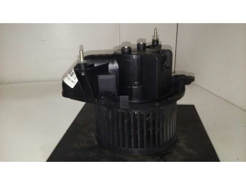 Recambio de motor calefaccion para lancia ypsilon (101) 1.2 cat referencia OEM IAM C0890529065  