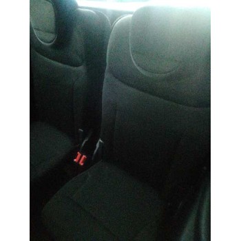 ASIENTOS TERCERA FILA IZQUIERDO 