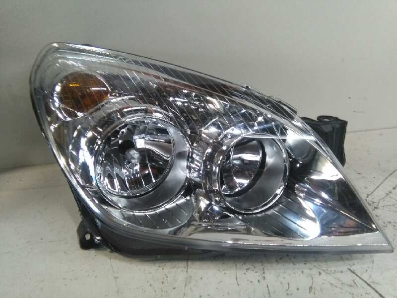 Recambio de faro derecho para opel astra h ber. referencia OEM IAM 1216660 NUEVO 2ª SERIE FONDO PLATA