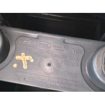 Recambio de apoyabrazos central para kia pro_cee´d ( ) 1.6 crdi cat referencia OEM IAM 84667A2000  