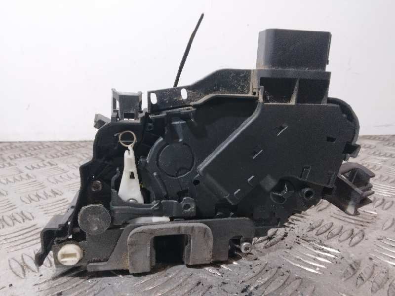 Recambio de cerradura puerta trasera izquierda para jaguar xf 2.2 diesel luxury referencia OEM IAM 7H5A26413AC 962005106 