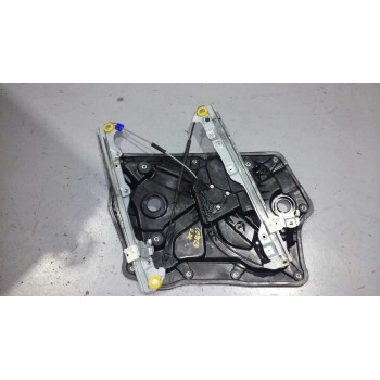 Recambio de elevalunas delantero derecho para renault koleos dynamique referencia OEM IAM 807207736R  8 PINS