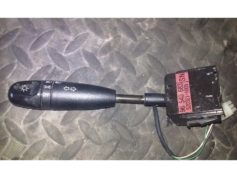 Recambio de mando luces para daewoo kalos 1.4 se referencia OEM IAM 96540683  