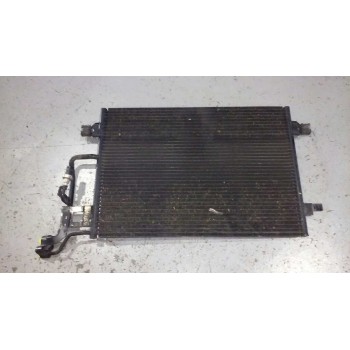 Recambio de condensador / radiador aire acondicionado para volkswagen passat berlina (3b3) advance referencia OEM IAM 3B0260401 