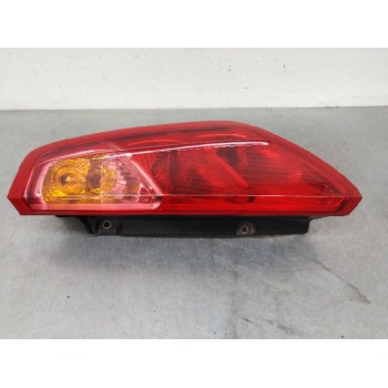 PILOTO TRASERO DERECHO 51701590 27460202 05--09