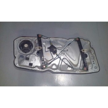 ELEVALUNAS DELANTERO DERECHO 3P PANEL