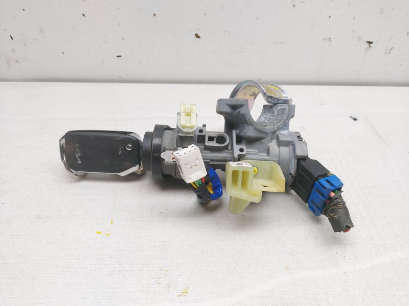 Recambio de conmutador de arranque para kia ceed (cd) 1.6 crdi 136 referencia OEM IAM   