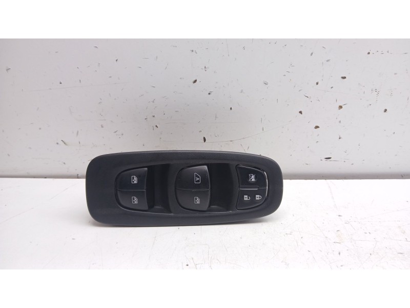 Recambio de mando elevalunas delantero izquierdo para renault kadjar (ha_, hl_) 1.2 tce 130 referencia OEM IAM 254011766R  