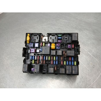 CAJA RELES / FUSIBLES 807000525AA 