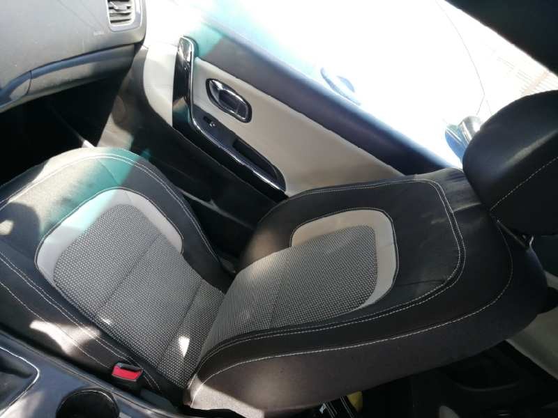 Recambio de asiento delantero derecho para kia pro_cee´d ( ) 1.6 crdi cat referencia OEM IAM   