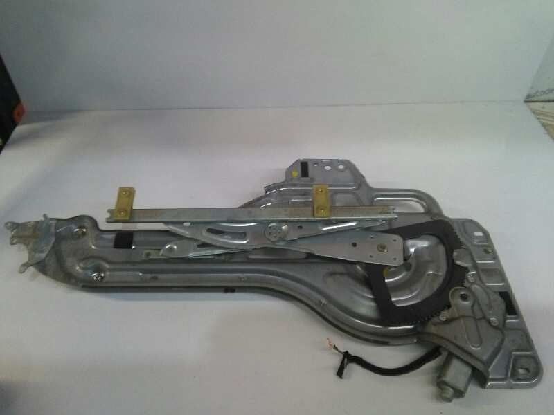 Recambio de elevalunas trasero derecho para hyundai trajet (fo) 2.0 crdi cat referencia OEM IAM 834803A000 ELECTRICO 2 PINS