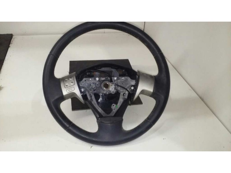 Recambio de volante para toyota auris luna referencia OEM IAM 8511307  