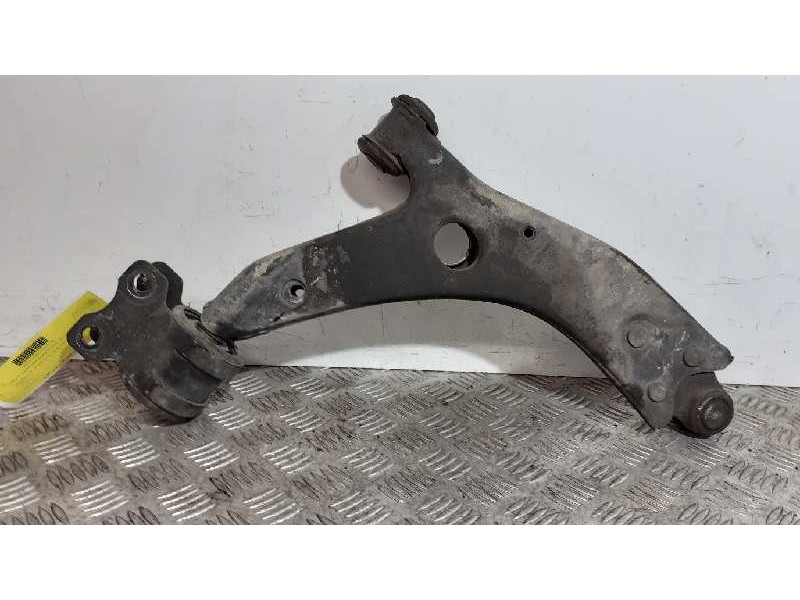 Recambio de brazo suspension inferior delantero izquierdo para volvo c70 cabriolet d5 momentum referencia OEM IAM   