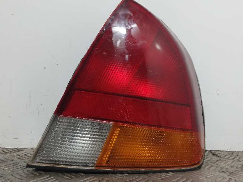 Recambio de piloto trasero derecho para mitsubishi carisma berlina 4 (da0) 1800 gdi lx referencia OEM IAM 29210202  