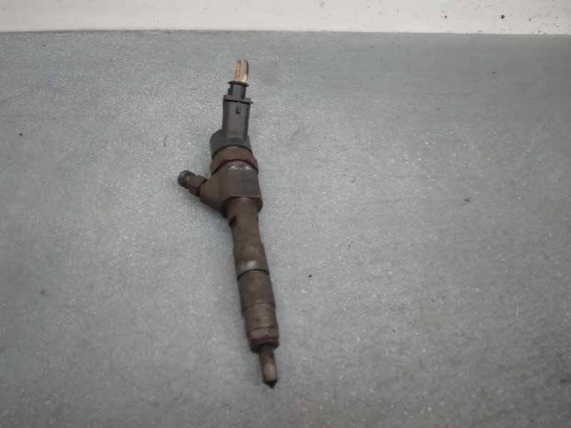 Recambio de inyector para renault megane ii berlina 5p confort authentique referencia OEM IAM 0445110110 X1 8200100272