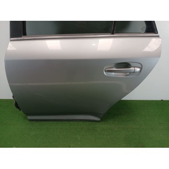 Recambio de puerta trasera izquierda para toyota avensis touring sports advance referencia OEM IAM   